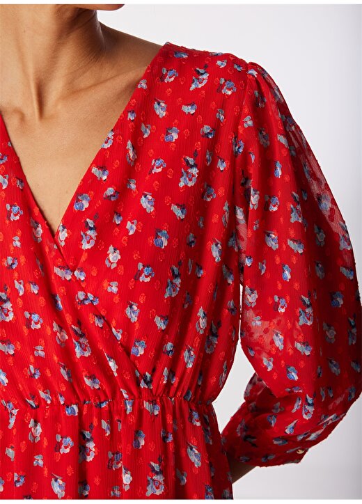 Selen Kruvaze Yaka Çiçek Desenli Kırmızı Standart Kadın Elbise 24YSL7433 4