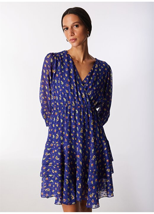 Selen Kruvaze Yaka Çiçek Desenli Mavi Standart Kadın Elbise 24YSL7433 3