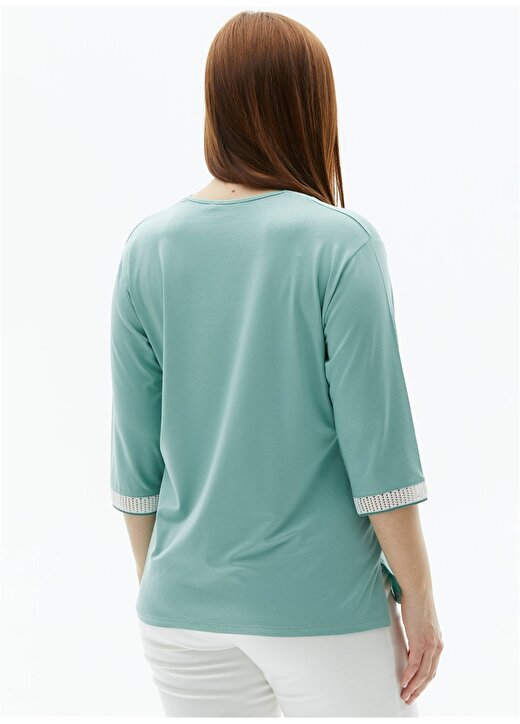 Selen V Yaka Düz Yeşil Kadın Bluz 24YSL8841-BB 4