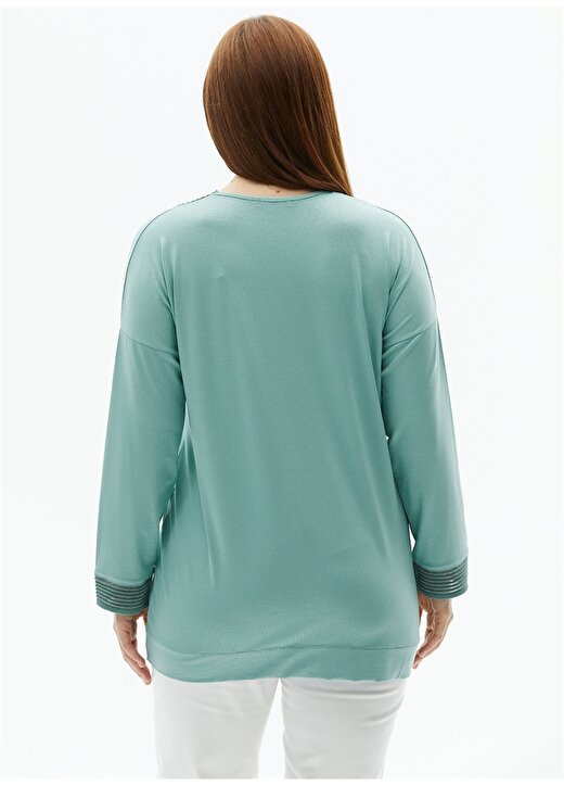 Selen V Yaka Düz Yeşil Kadın Bluz 24YSL8842-BB 4