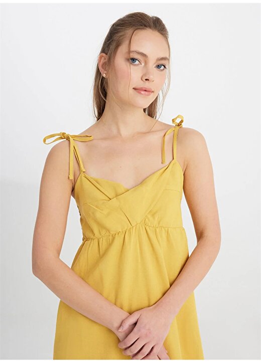 Wrangler Kare Yaka Koyu Sarı Standart Kadın Elbise W241610210-Kolsuz Elbise 3
