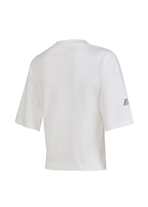 New Balance Beyaz Kadın Bisiklet Yaka Normal Kalıp T-Shirt WNT1340-WT-NB 3