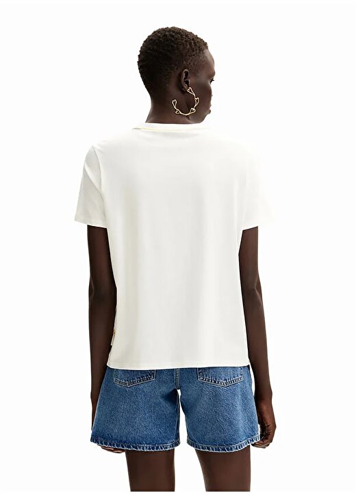 Desigual Yuvarlak Yaka Baskılı Beyaz Kadın T-Shirt 24SWTKAL 4