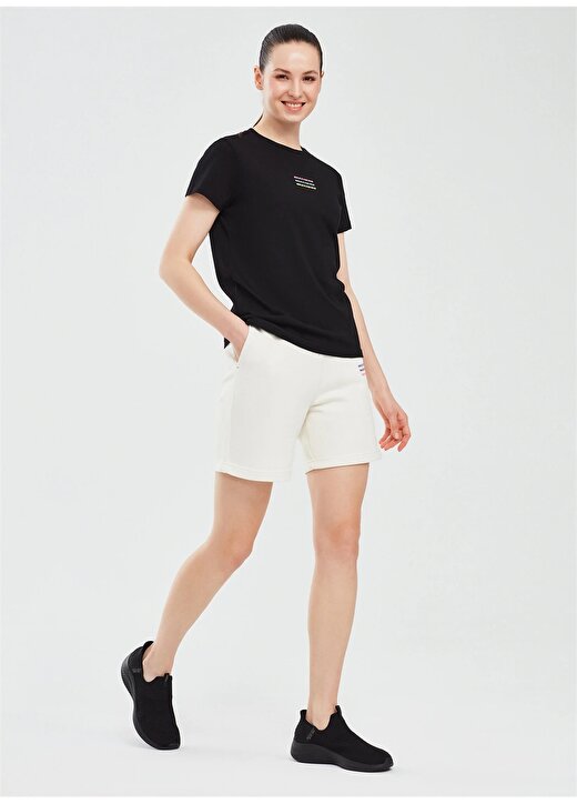 Skechers Siyah Kadın Yuvarlak Yaka Normal Kalıp T-Shirt S241006-001 Essential W Short Sleev 2