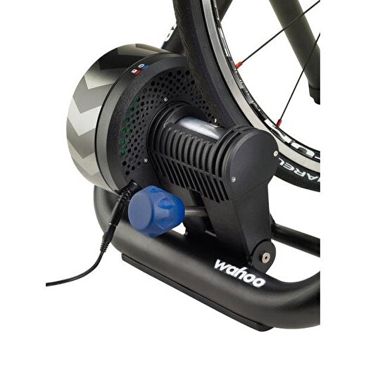 Wahoo Kickr Snap Trainer 4