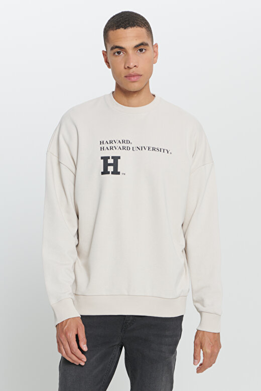 Erkek Açık Bej Oversize Fit Bol Kesim Harvard Lisanslı 3 İplik Pamuklu Bisiklet Yaka Sweatshirt 1