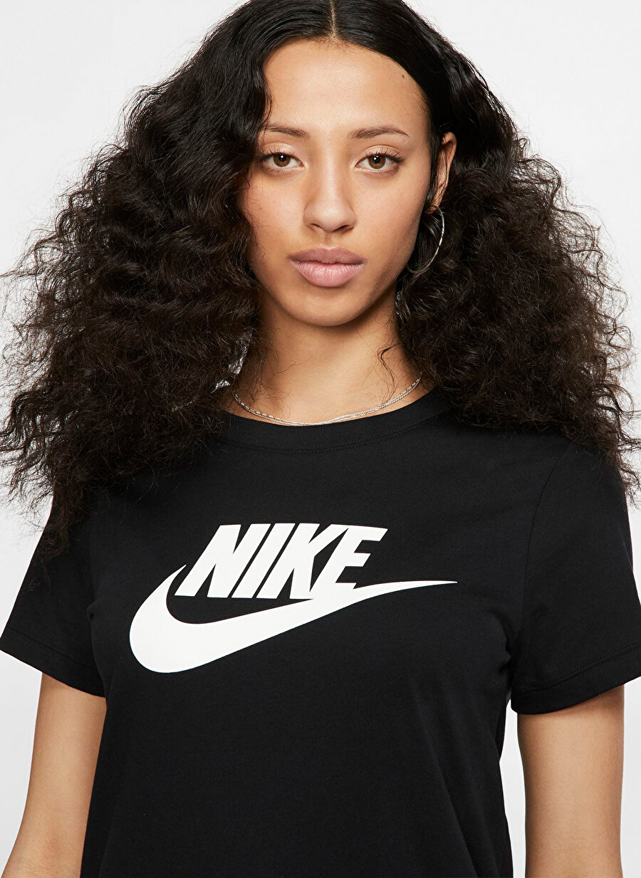 Nike Sportswear Kadın T-Shirt | Fiyat Arşivi