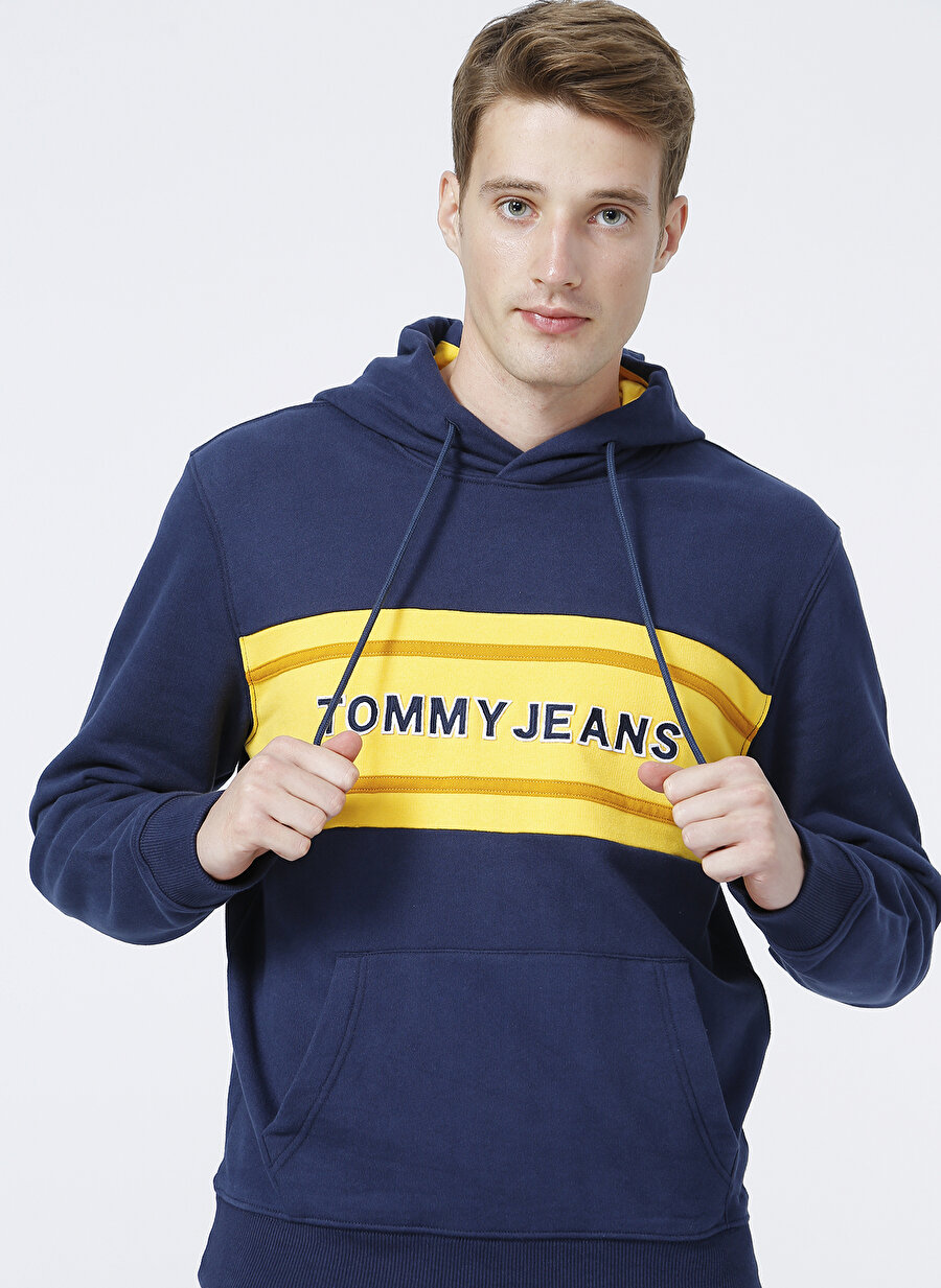Tommy Jeans Kapüşonlu Regular Fit Nakışlı Mavi Erkek Sweatshirt