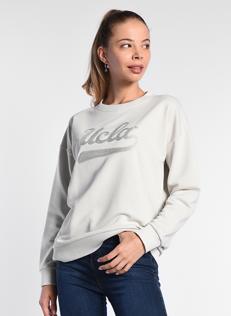 Ucla Barbara Yuvarlak Yaka Uzun Kollu  Oversized Nakışlı Bej Kadın Sweatshirt