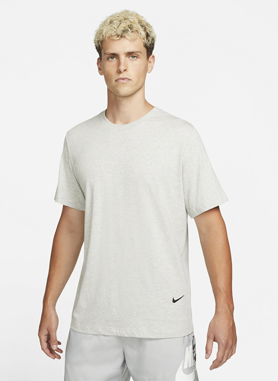 Nike Dm2386-050 M Nsw Tee Sustainability Bisiklet Yaka Normal Kalıp Düz Açık Gri Erkek T-Shirt