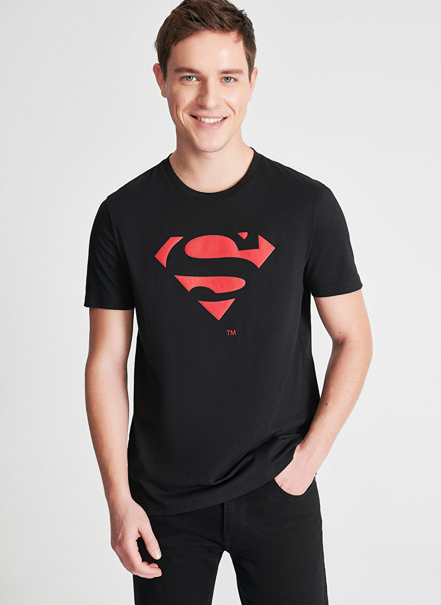 Mavi Bisiklet Yaka  Slim Fit Baskılı Siyah Erkek T-Shirt  -  M066875-900_Superman