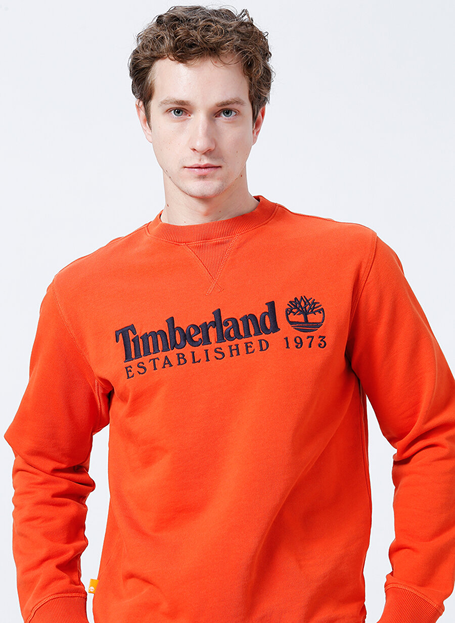 Timberland O Yaka Normal Kalıp Desenli Turuncu Erkek Sweatshirt - TB0A2FEQCL71 Est1973 Crew Sweats