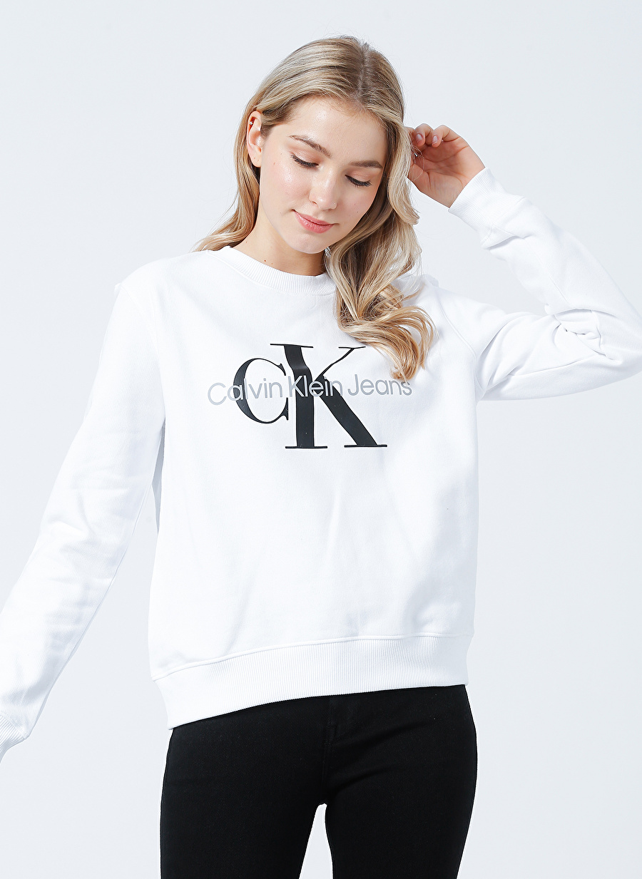 Calvin Klein Jeans Bisiklet Yaka   Normal Kalıp  Beyaz Kadın Sweatshirt J20J219140YAF