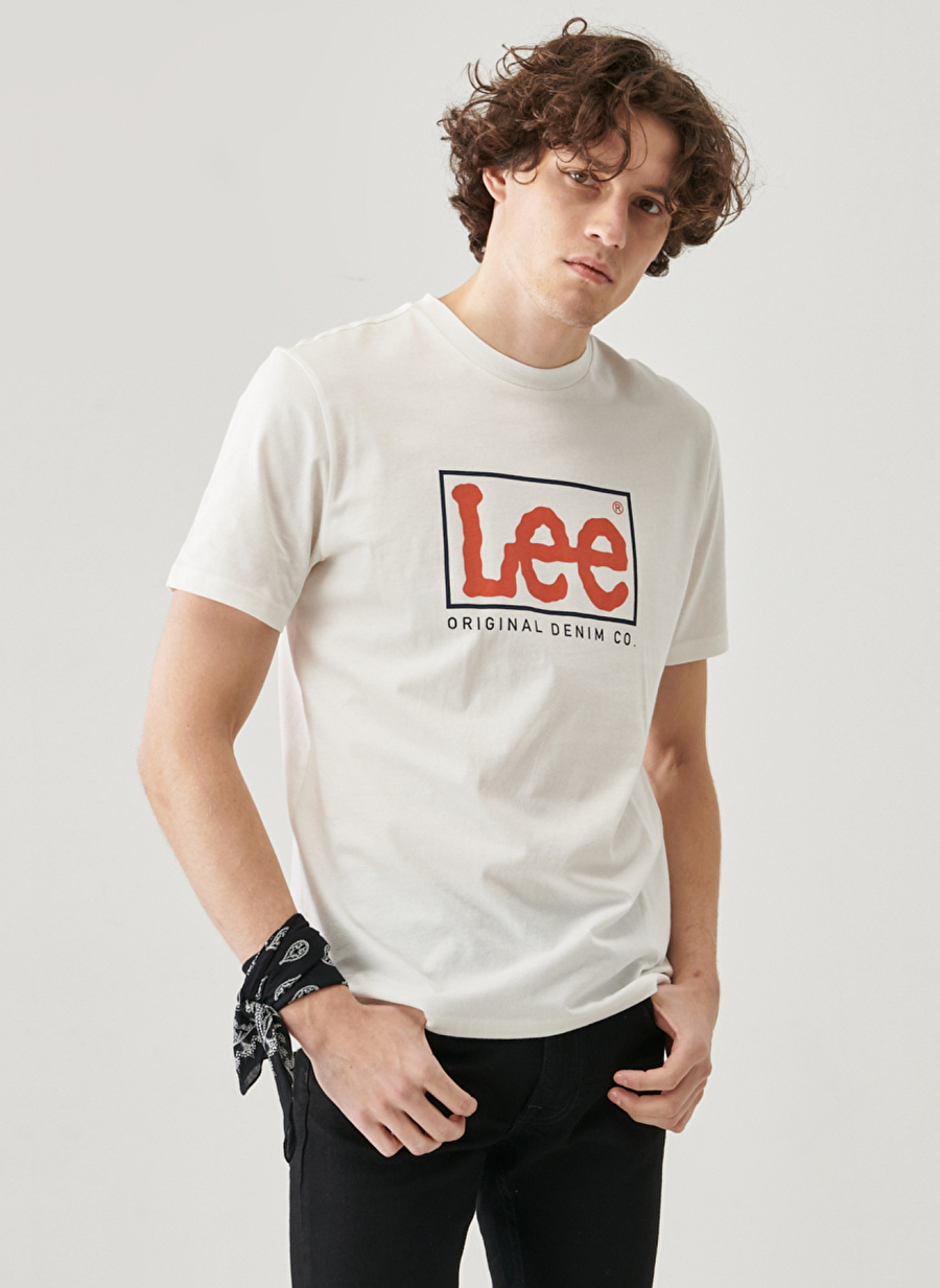 Lee L68Tysmk O Yaka  Regular Fit Baskılı Kırık Beyaz Erkek T-Shirt