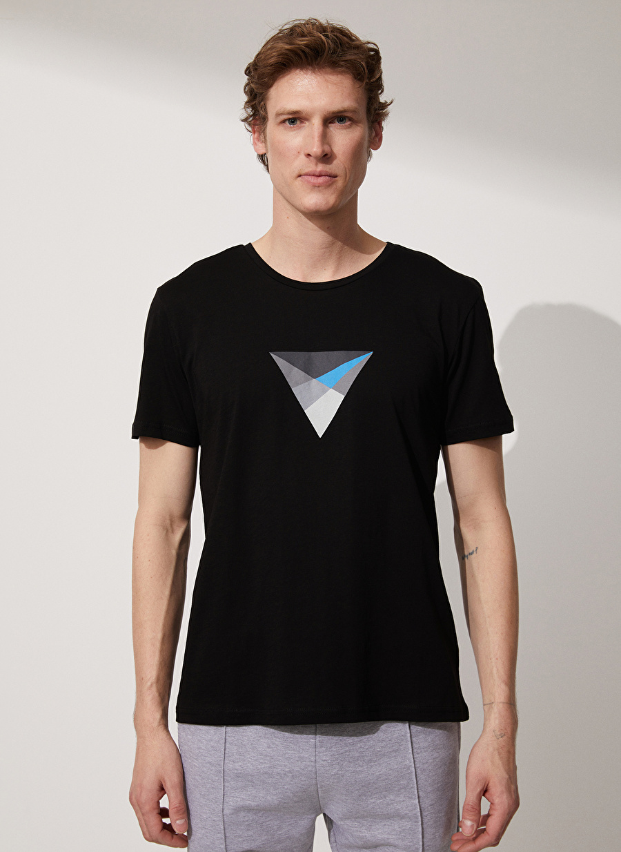 People By Fabrika Bisiklet Yaka Baskılı Siyah Erkek T-Shirt triangle