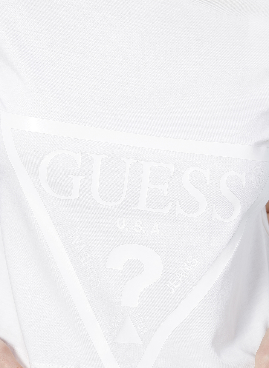 Guess Bisiklet Yaka Baskılı Krem Kadın T-Shirt V2YI06K8HM0-ADELE CROP T-SHIRT_4