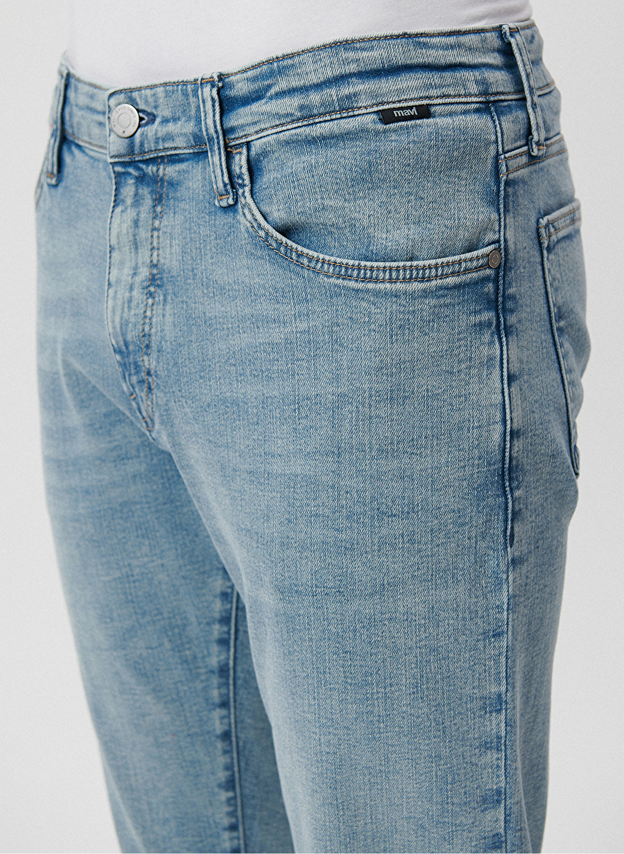 Mavi Normal Bel Dar Denim Pantolon M00810-85205_MILAN_4