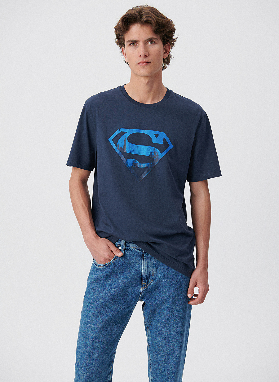 Mavi Bisiklet Yaka Baskılı Lacivert T-Shirt M0611665-70490_SUPERMAN BASKILI TİŞ