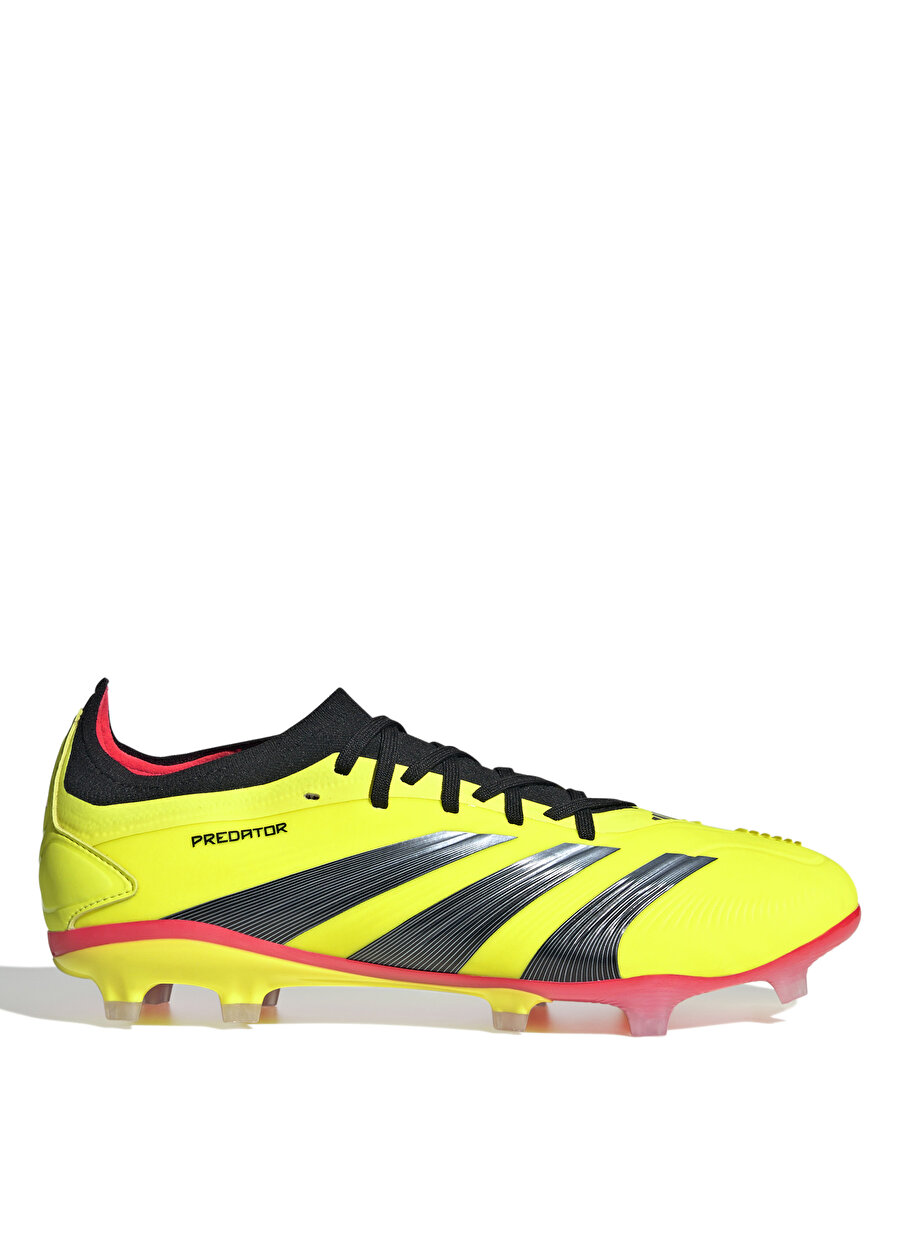 adidas Futbol Ayakkabısı