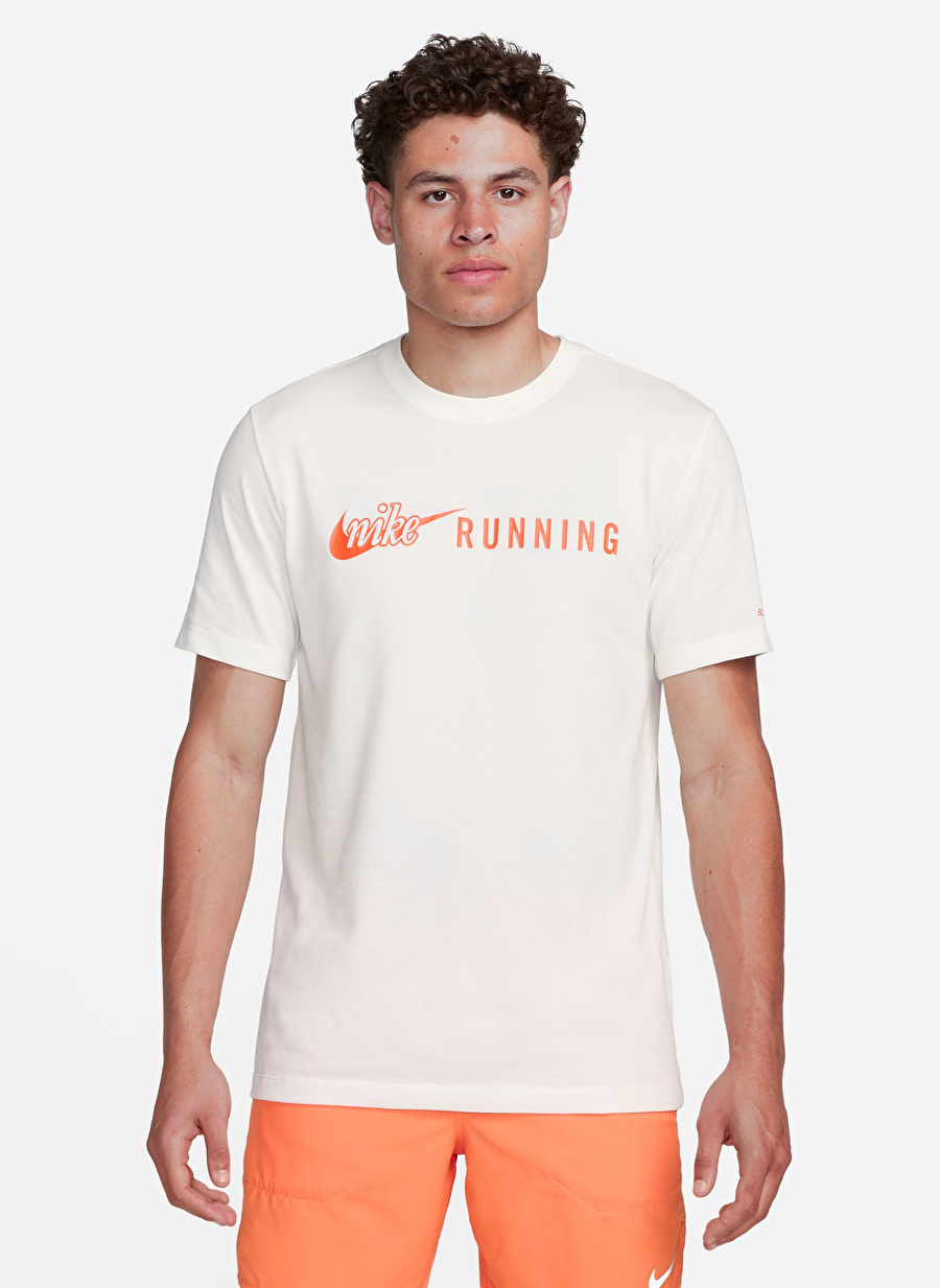 Nike Kırık Beyaz Erkek Bisiklet Yaka T-Shirt FQ3920-133-M NK DF TEE RUN ENERGY