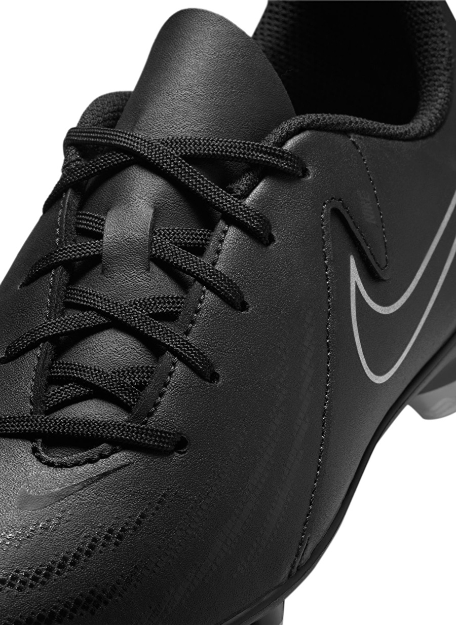 Nike Futbol Ayakkabısı_2