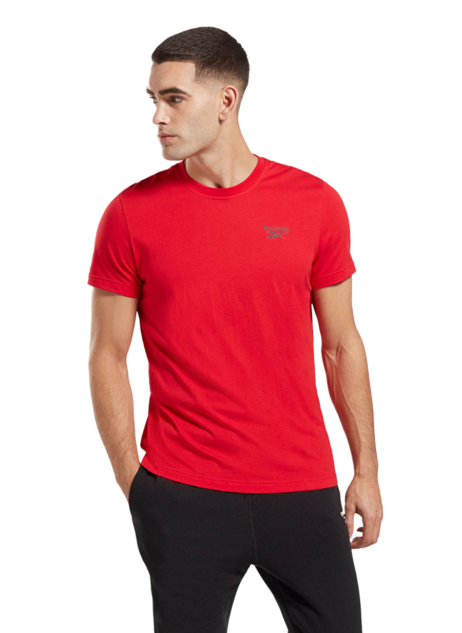 Reebok 100070678 RI Left Chest Logo Turuncu Erkek Yuvarlak Yaka Normal Kalıp T-Shirt