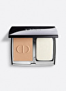 Dior Forever Natural Velvet Compact Fondöten 4N