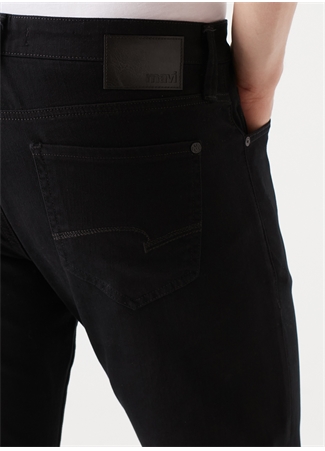 Mavi Düşük Bel Dar Erkek Denim Pantolon 0042216291 Jake Black Berlin Denim_4