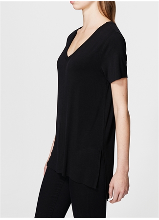 Mavi V Yaka Düz Siyah Kadın T-Shirt BASIC V NECK TOP B_4