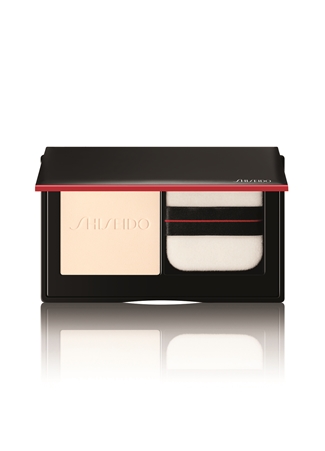 Shiseido Synchro Skin Invisible Silk Pressed Powder Pudra