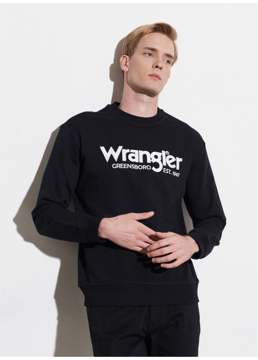 Wrangler Bisiklet Yaka Siyah Erkek Sweatshırt W212025001_Crew Neck Sweatshirt_4