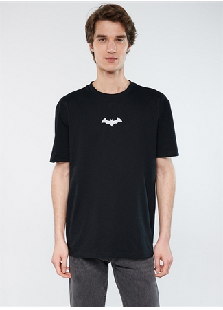 Mavi Bisiklet Yaka Loose Fit Baskılı Siyah Erkek T-Shirt - M066878-900_Batman_3