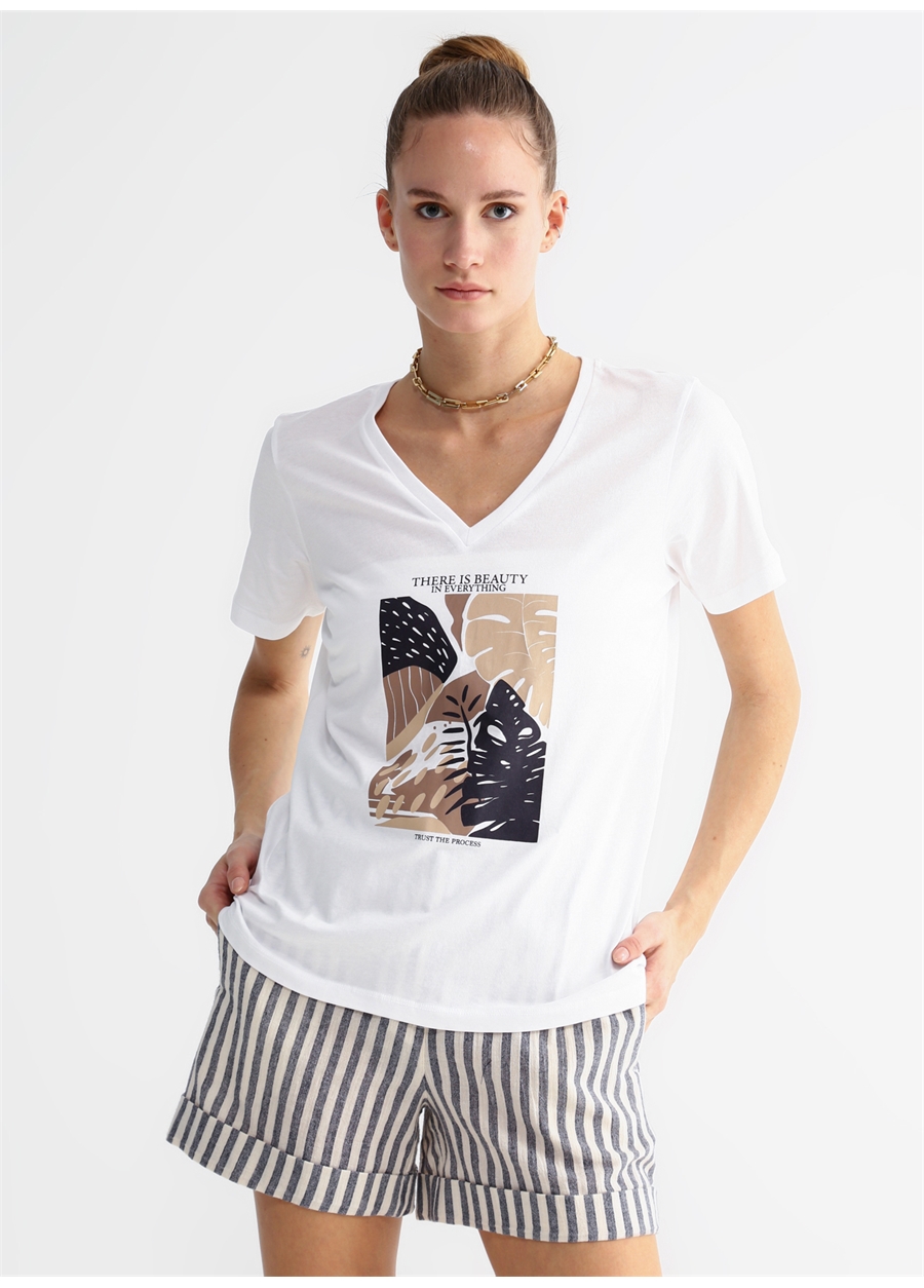 Fabrika V Yaka Baskılı Beyaz Kadın T-Shirt PERSO