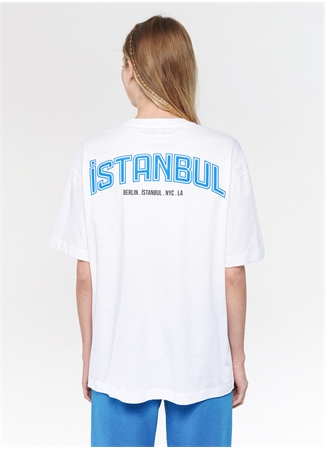 Mavi Yuvarlak Yaka Beyaz Kadın T-Shirt M1611279-620 İSTANBUL BASKILI TIŞO_3