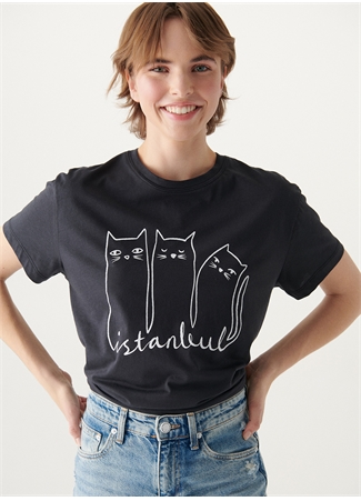 Mavi Gri Kadın T-Shirt M1610674-70087-KEDİ BASKILI TİŞÖRT_1