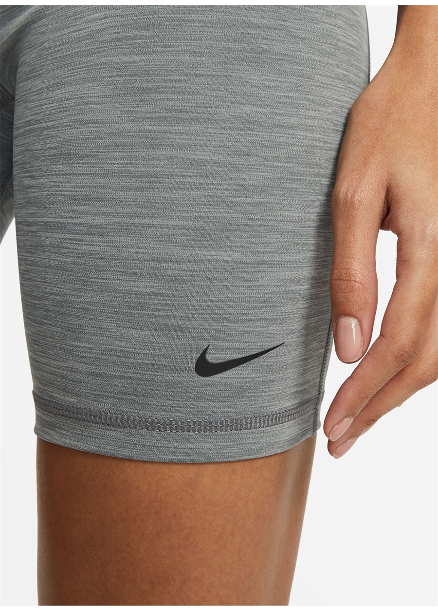 Nike Gri Kadın Tayt DA0481-084 W NP 365 SHORT 7IN HI RI_3