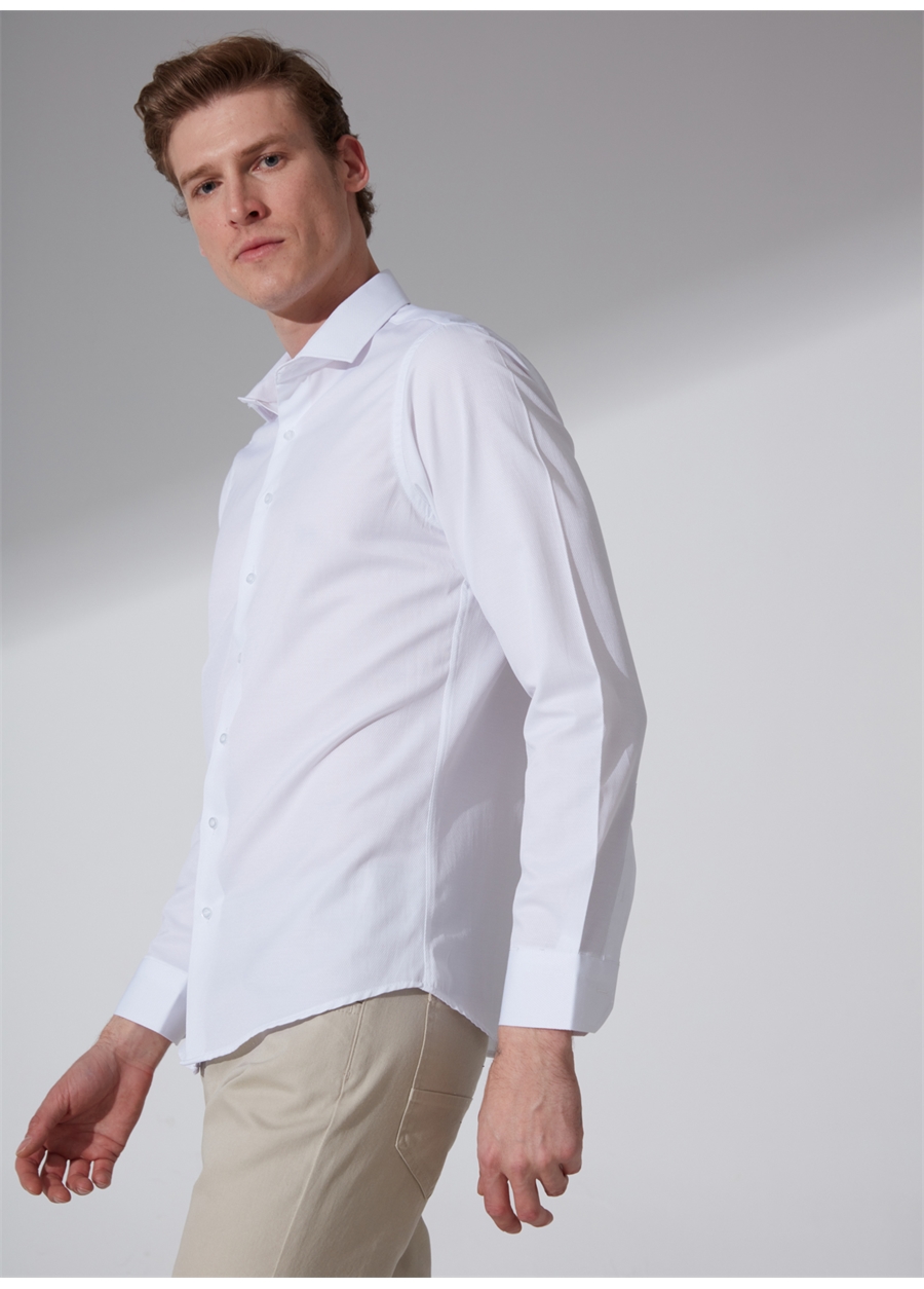 Süvari Slim Fit Klasik Yaka Armürlü Beyaz Erkek Gömlek GM2024700398