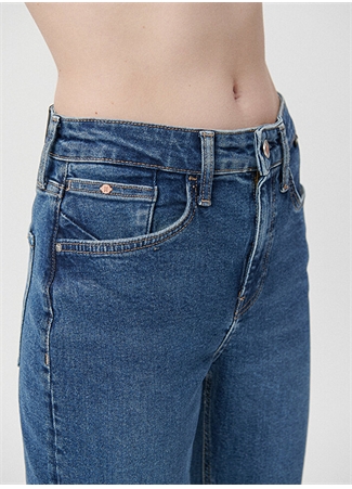 Mavi CINDY Mid Brushed COL Yüksek Bel Dar Paça Mom Fit Mavi Kadın Denim Pantolon M100277-85272_5