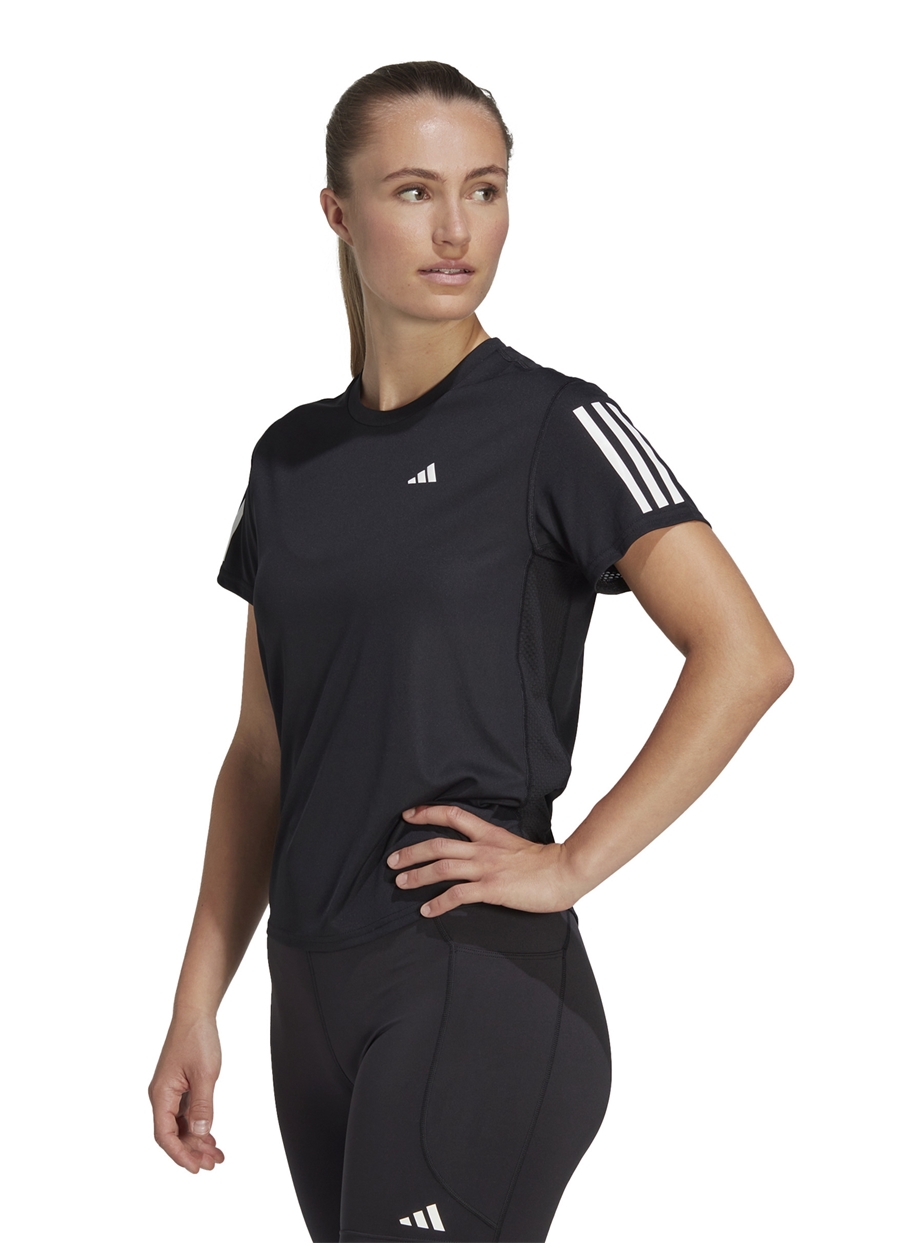 Adidas Siyah Kadın Yuvarlak Yaka Regular Fit T-Shirt IC5188-OWN THE RUN TEE BLA
