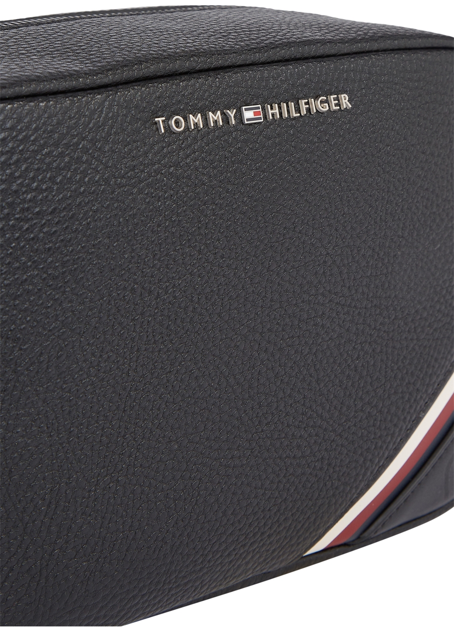 Tommy Hilfiger Siyah Erkek Traş Çantası TH CENTRAL WASHBAG_3