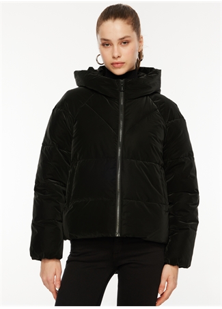 Only Siyah Kadın Kapüşon Yaka Mont 15318451 ONLECE PUFFER JACKET CS OTW