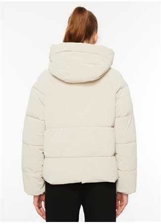 Only Krem Kadın Kapüşon Yaka Mont 15318451 ONLECE PUFFER JACKET CS OTW_5