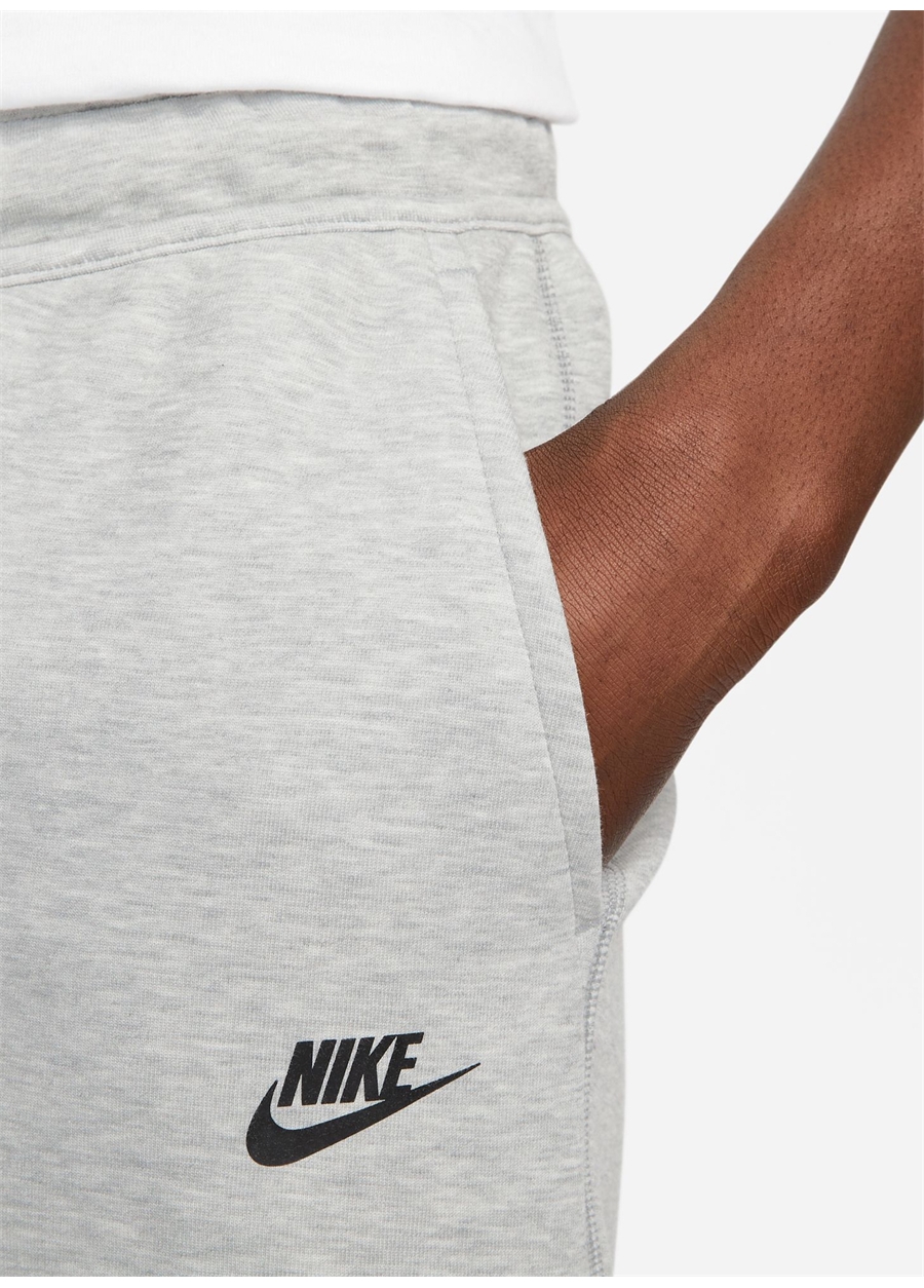 Nike Siyah - Gri - Gümüş Erkek Regular Fit Eşofman Altı FB8002-063 M NK TCH FLC JGGR_3