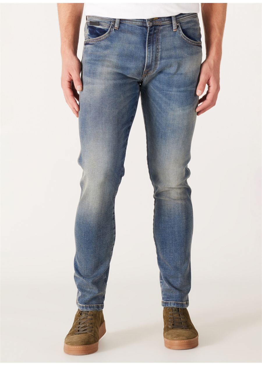 Wrangler Larston Erkek Düşük Bel Slim Fit Denim Pantolon W18S031XT_3