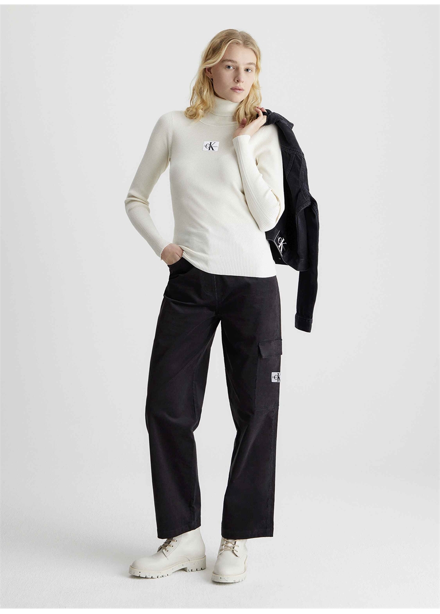 Calvin Klein Jeans Balıkçı Yaka Normal Düz Beyaz Kazak Kadın J20J221688YBI