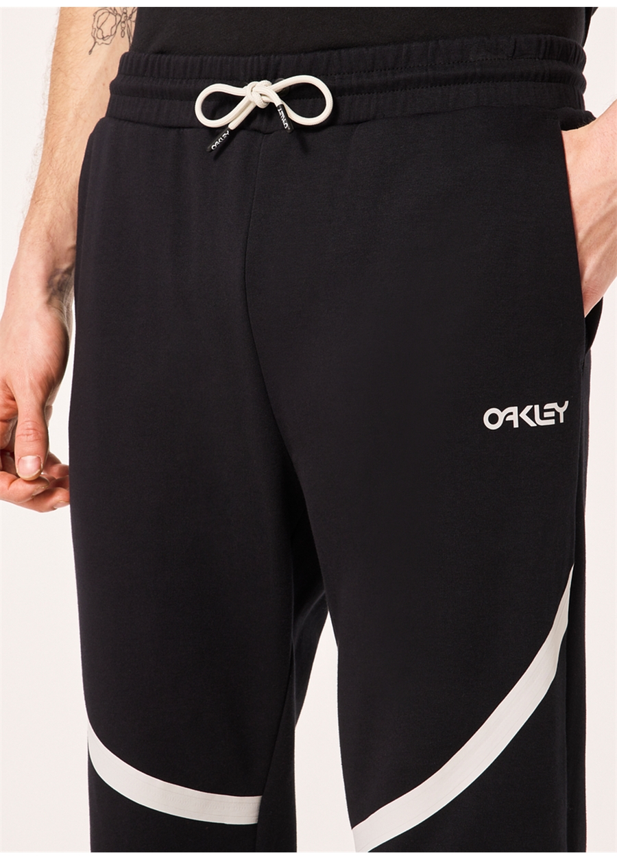 Oakley Siyah Erkek Eşofman Altı FOA404897 ROAM COMMUTER SWEATPANTS_4