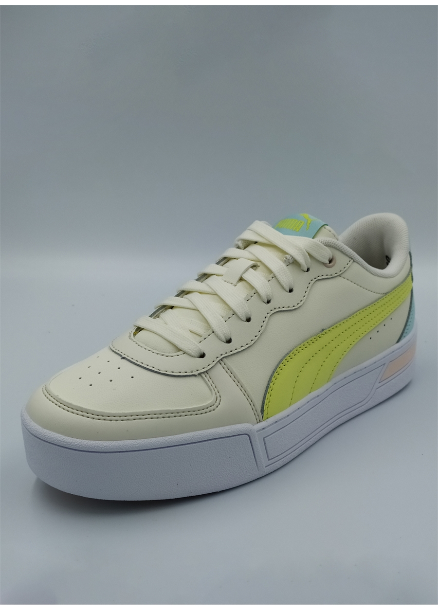 Puma Beyaz Kadın Lifestyle Ayakkabı 37476409 Skye_1