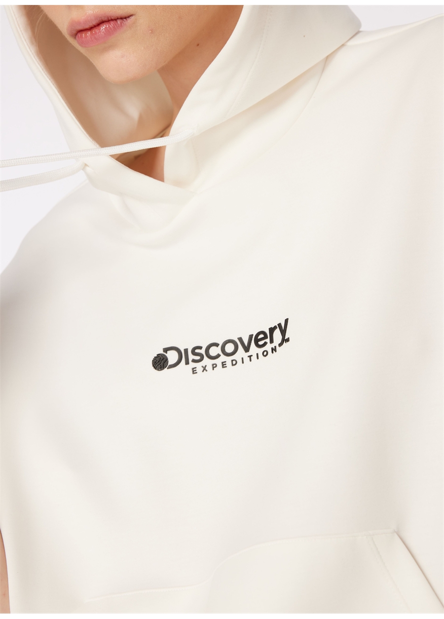 Discovery Expedition Beyaz Kadın Kapüşonlu Relaxed Baskılı Sweatshirt D4SL-SWT3031_6