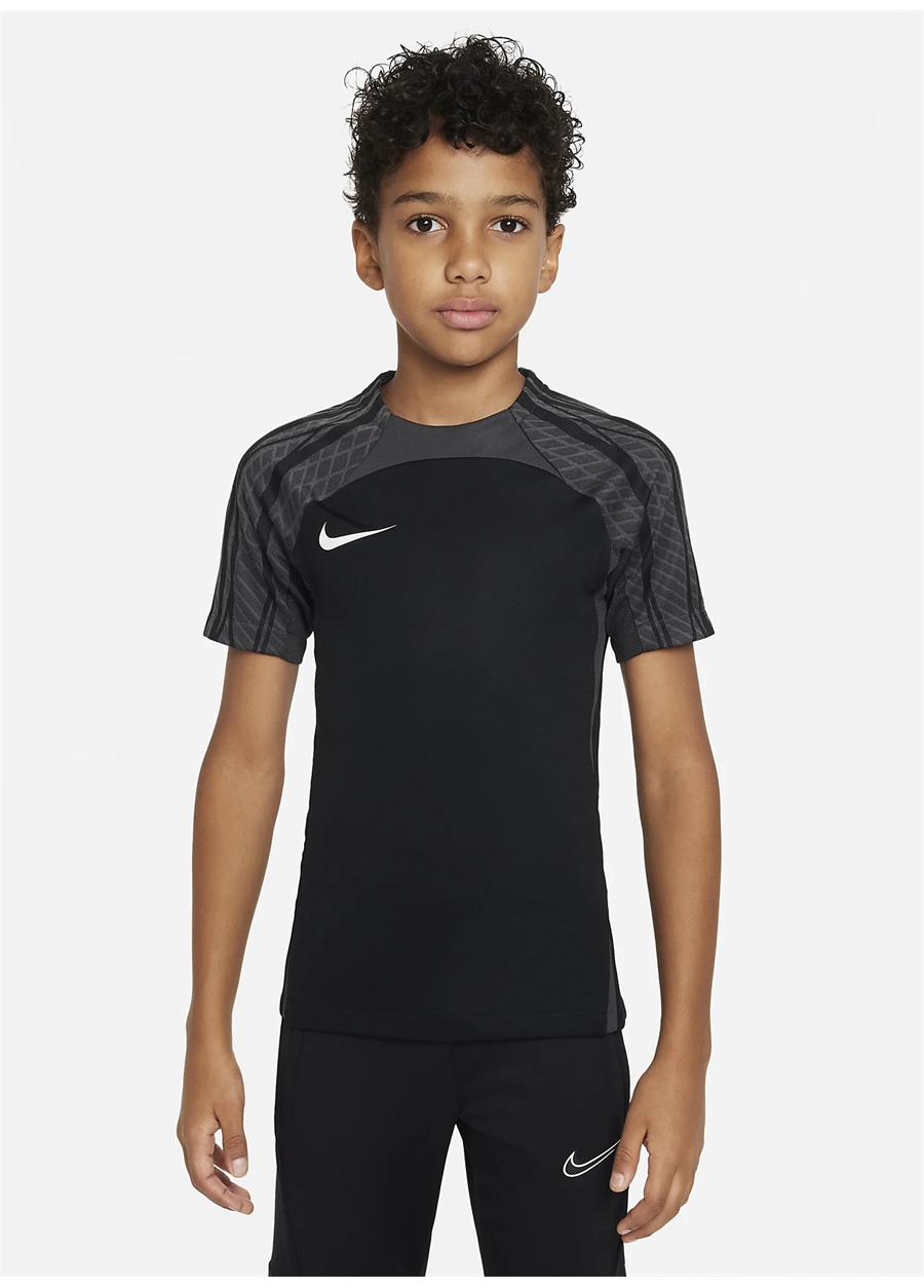 Nike Erkek Çocuk T-Shirt FD0312-101-K NK DF STRK SS TOP K BR