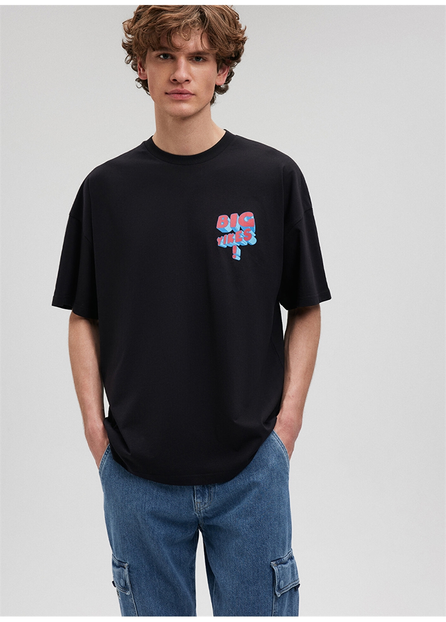 Mavi Düz Yaka Düz Siyah Erkek T-Shirt M0612103-900_BIG YIKES TİŞÖRT_0